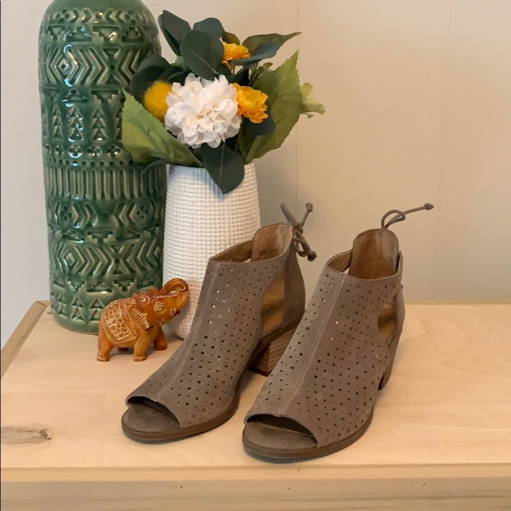 Lucky Brand open toe booties